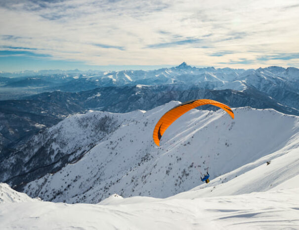 parapente au séminaire ski aux Orres